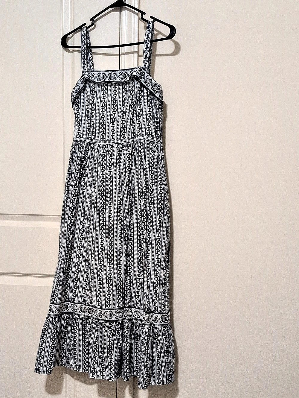 Max Studio London Geometric Maxi Dress in White, Blue, & Black Size S Like New